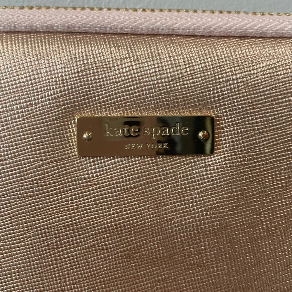 Rose Gold Kate Spade Computer Case - Picture 3 of 4